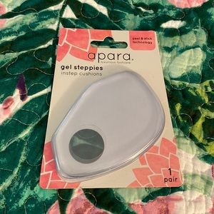 Apara Gel Steppies, instep cushions. 1 pair